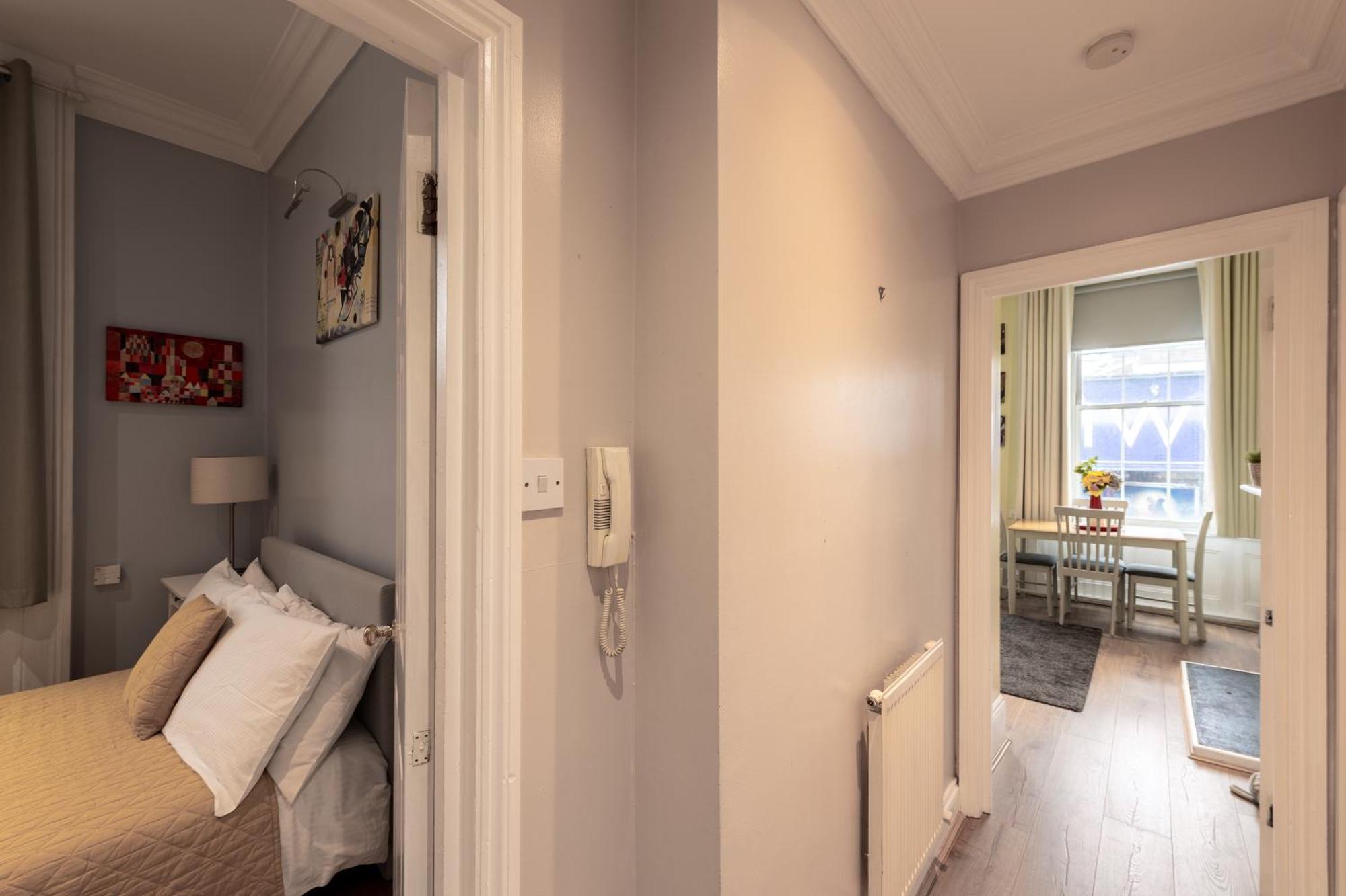 Stunning Bright Flat * Londra